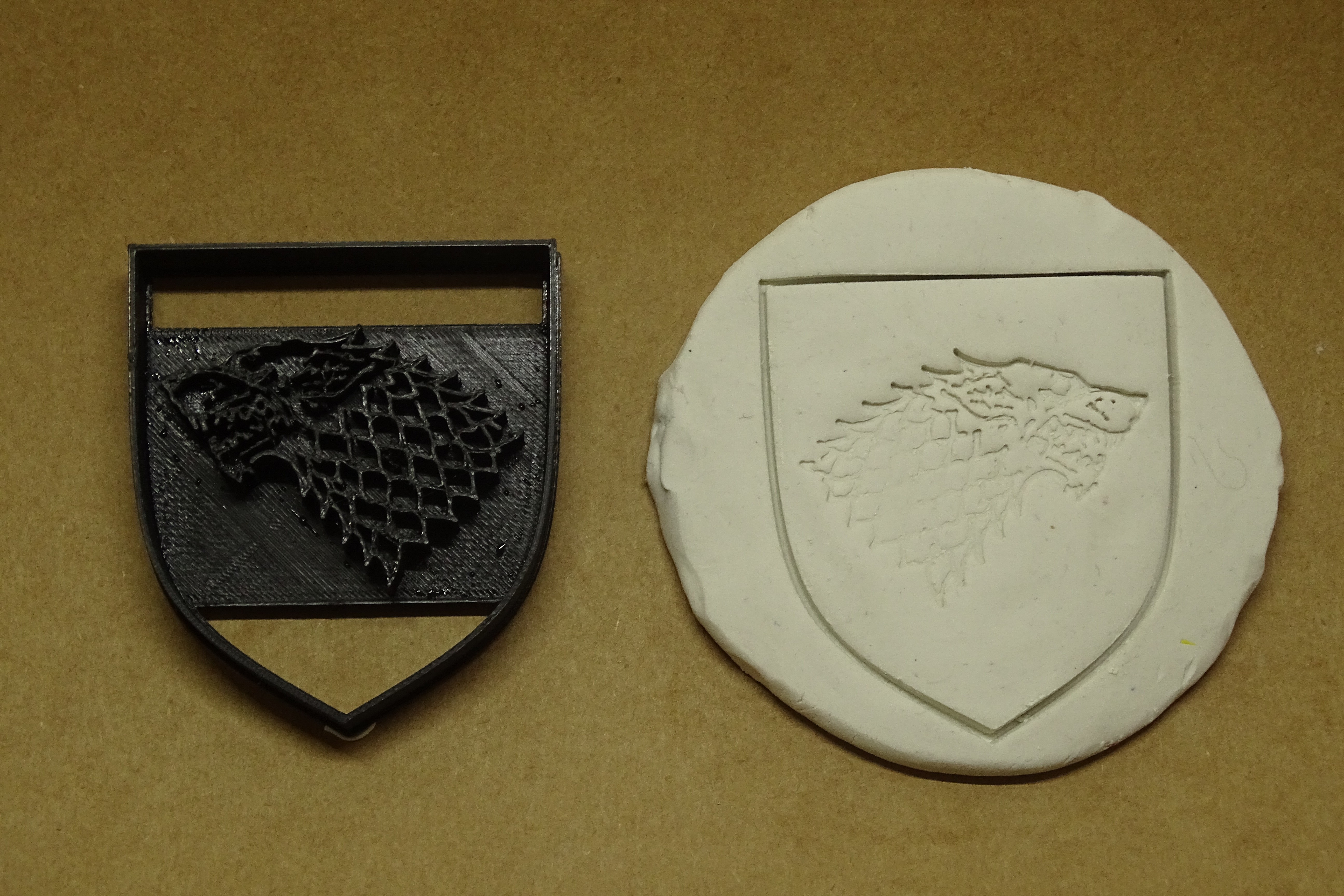 STL file Stark cookie stark game of thrones got・3D print design to ...