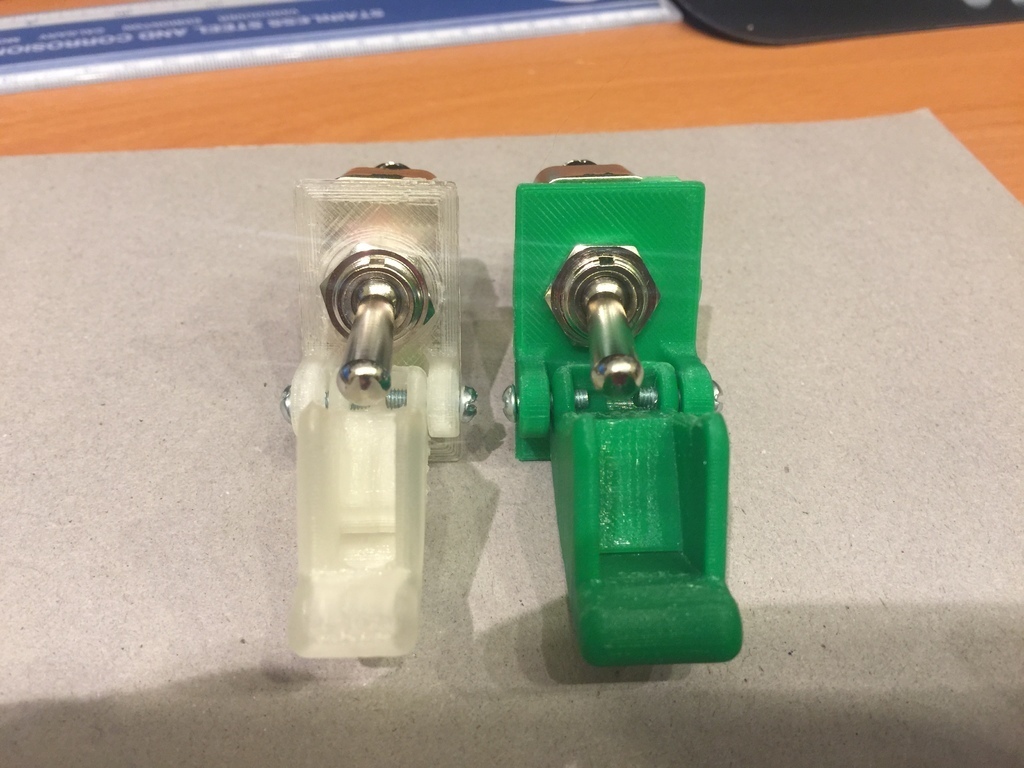 Free 3D file Large Toggle Switch Safety Cover V3.x・Design to download and 3D print・Cults