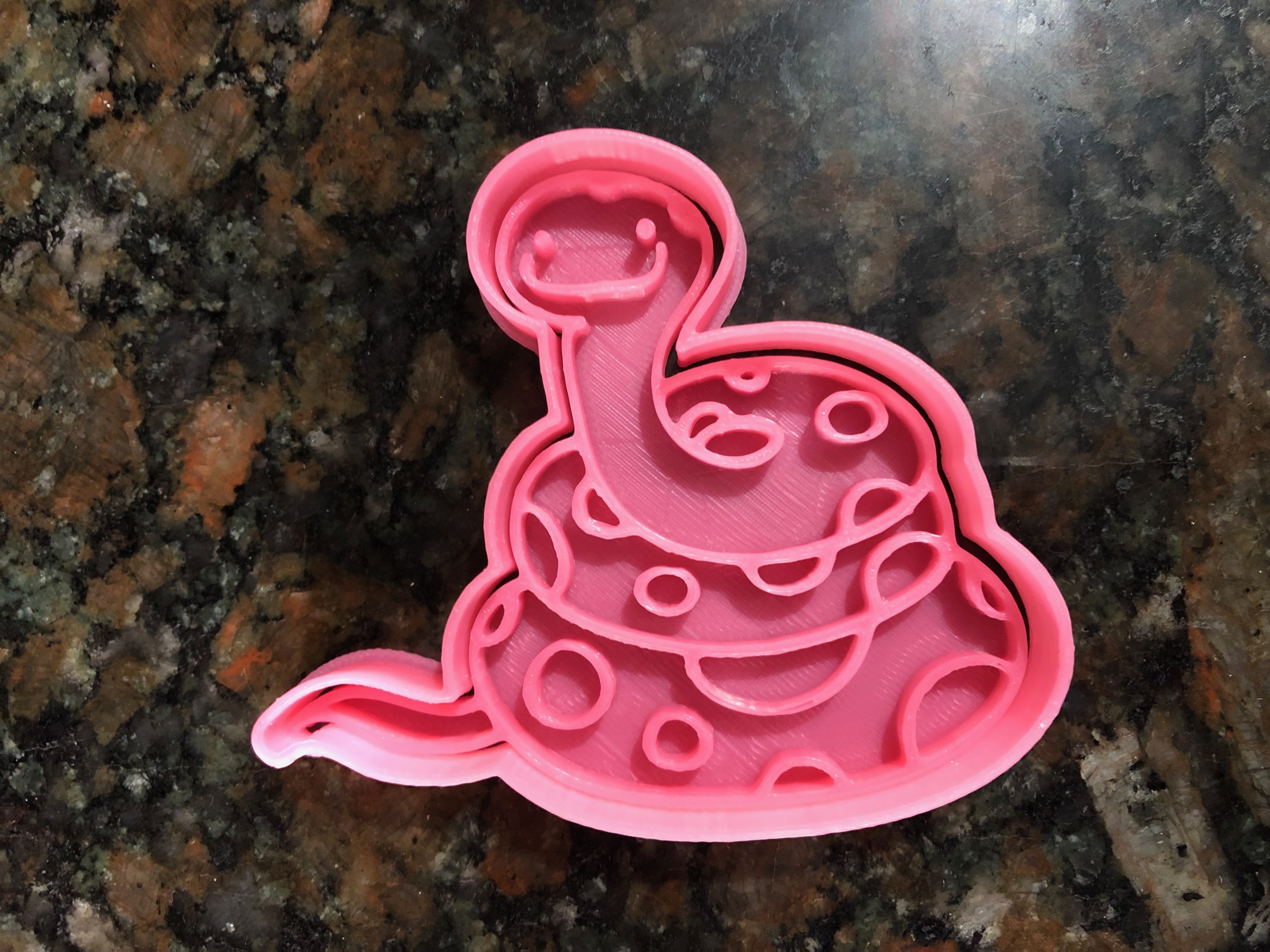 STL file Snake Cutter - Snake Cookie Cutter・3D printable model to ...