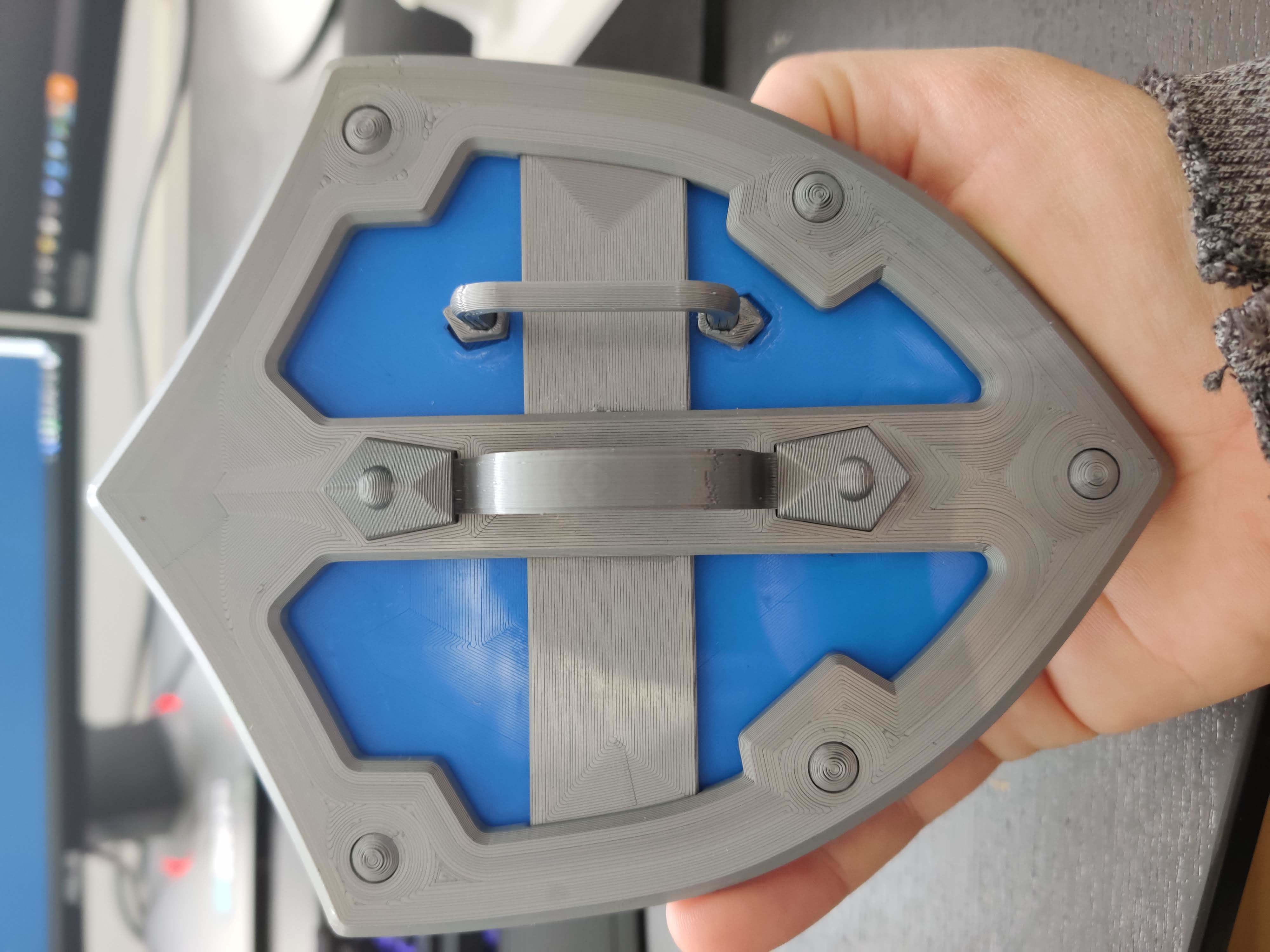 Download STL file The Hylian Shield from Zelda BOTW • 3D printer ...