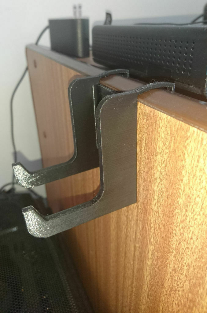 Free 3D file Xbox 360/Xbox One Controller holder・3D printable object to