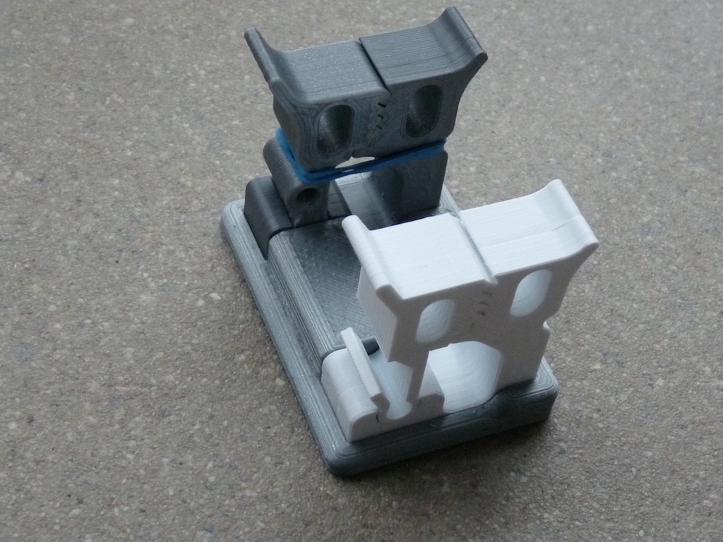 Free 3D file remodified solder helping hand・Object to download and to 3D print・Cults