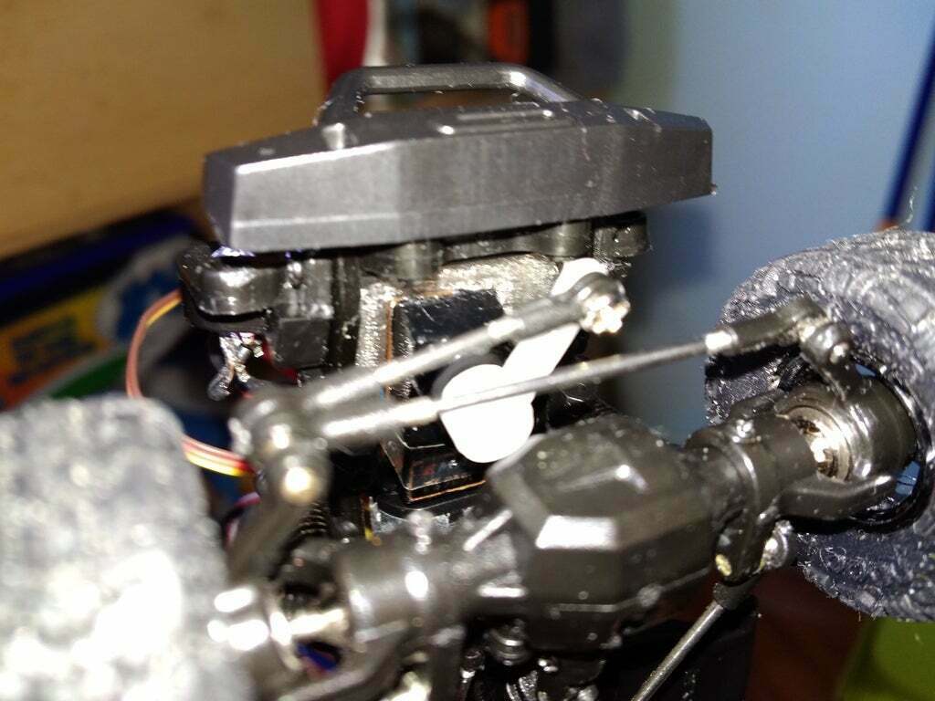 Free STL file Orlandoo Hunter steering servo Emax 9251 adaptation