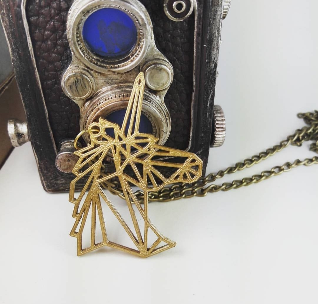 photo unicorn necklace.jpg Файл STL Ожерелье единорога・Шаблон для загрузки и 3D-печати