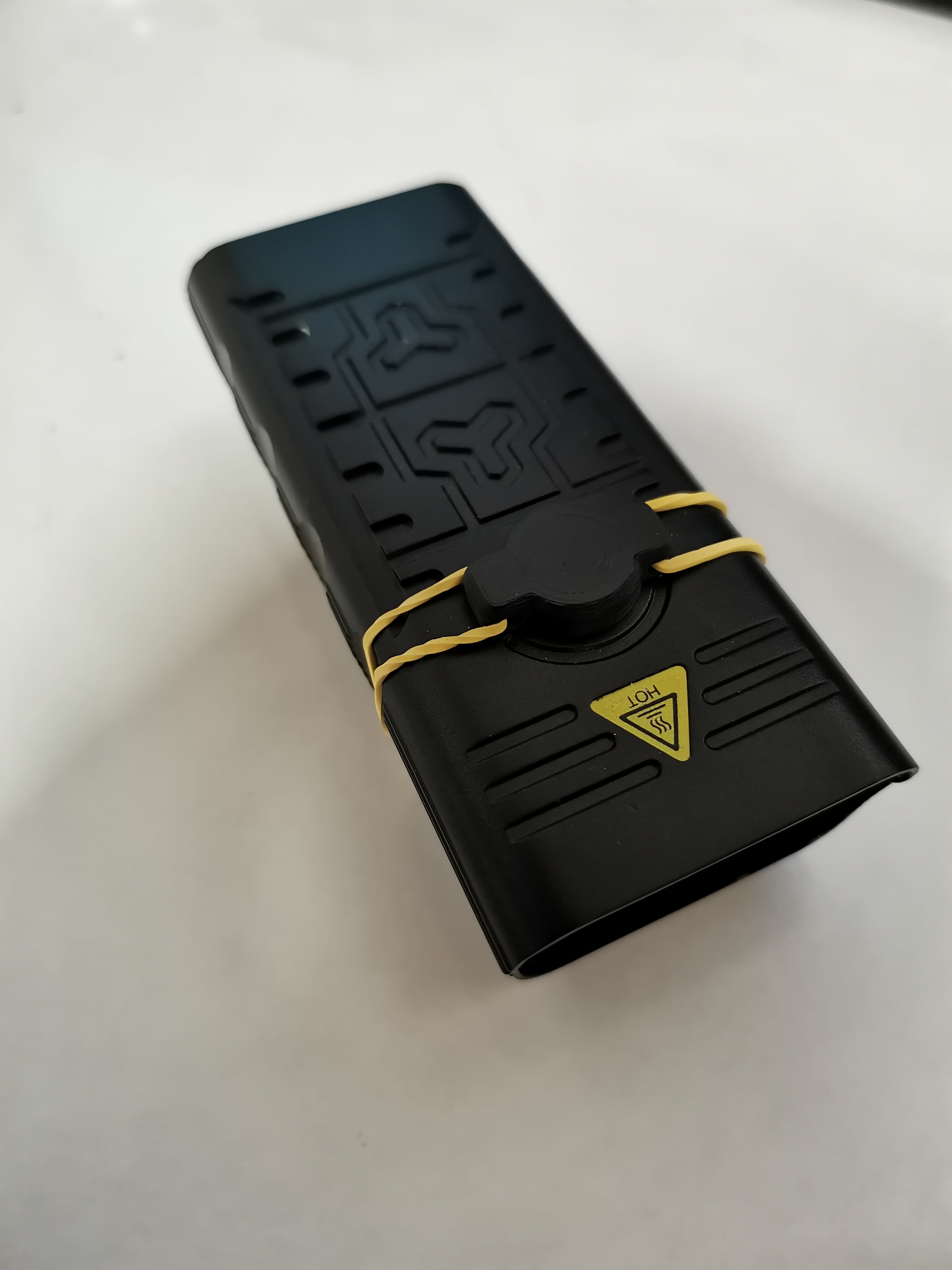 Free STL file power button cover 📱・Object to download and to 3D print・Cults