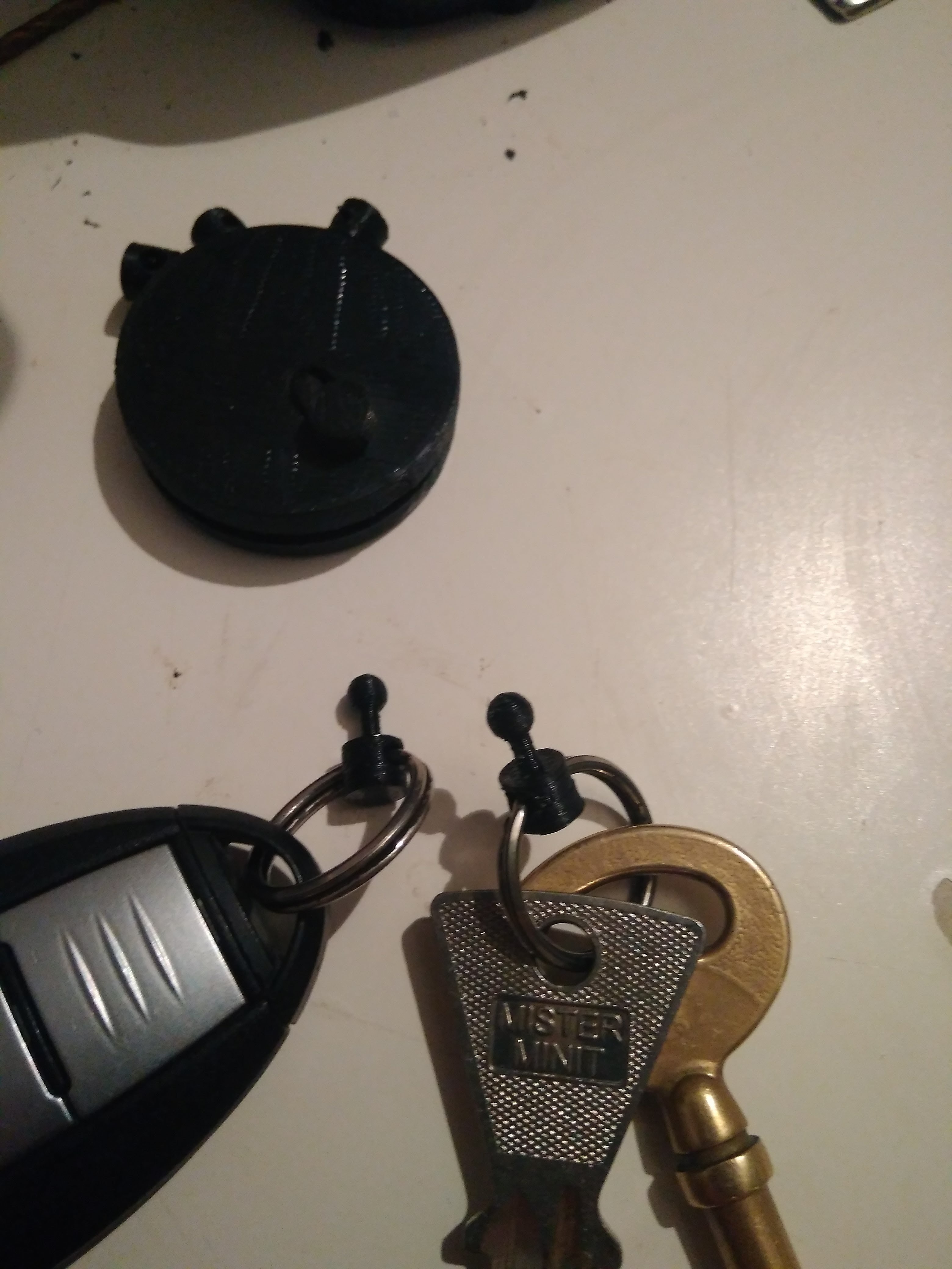 Free STL file easy keychain・3D printable object to download・Cults