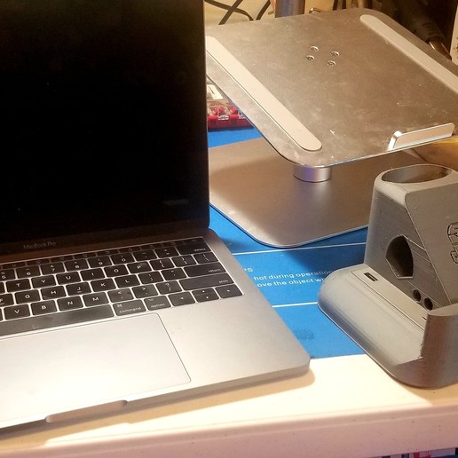 Download free STL file Macbook and laptop multifunction base/stand No