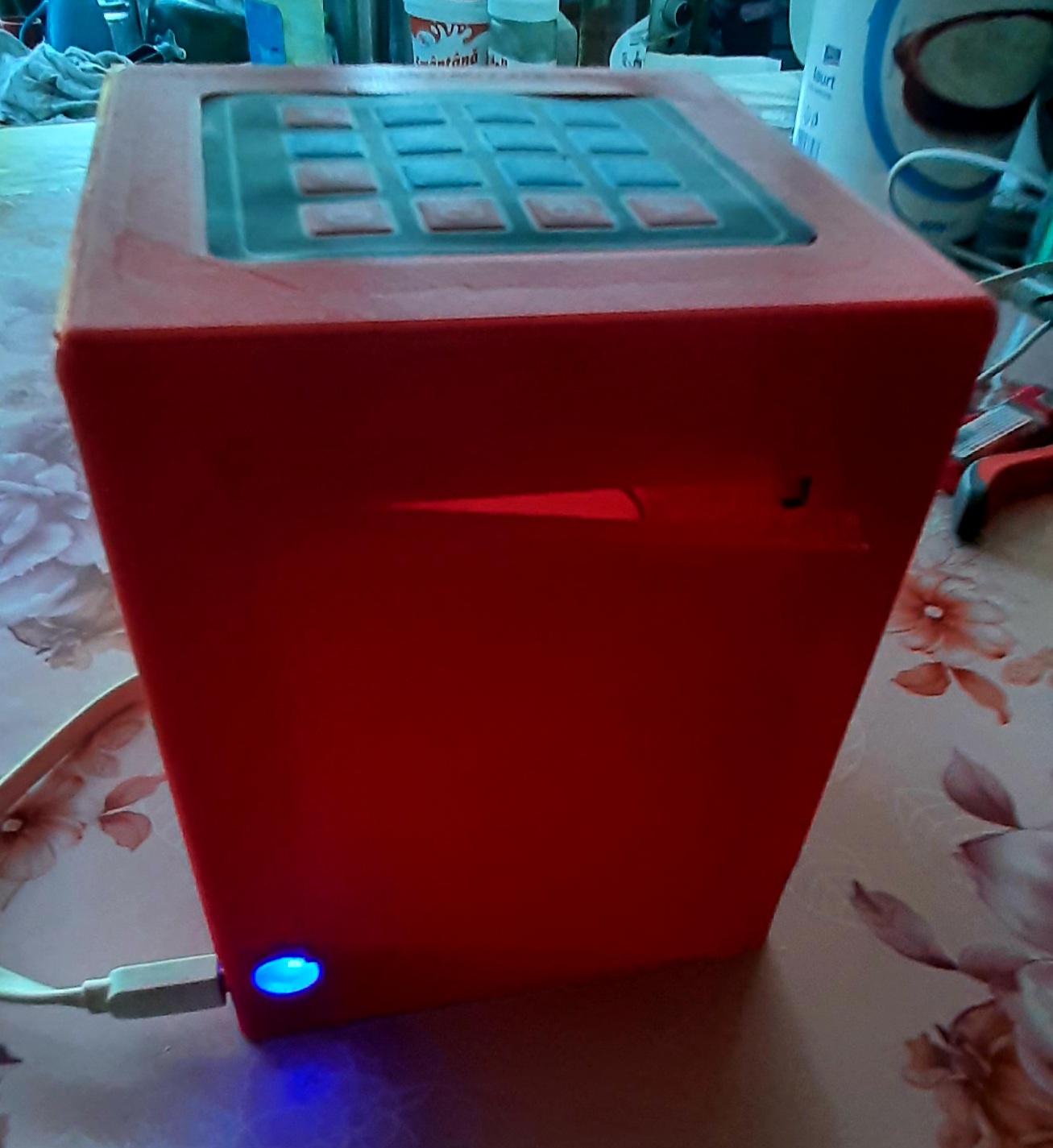 STL file Toy vault with powerbank 🔧・Design to download and 3D print・Cults