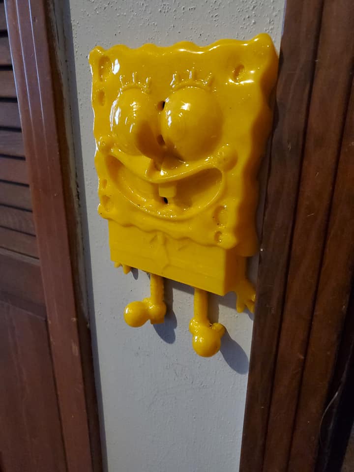 STL file spongebob light switch cover・Model to download and 3D print・Cults