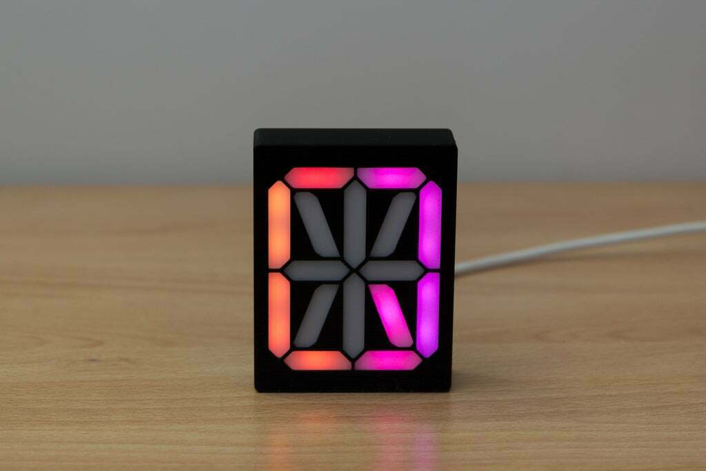 Free STL file 16 Segment Display (Single LED Strip)・Template to ...