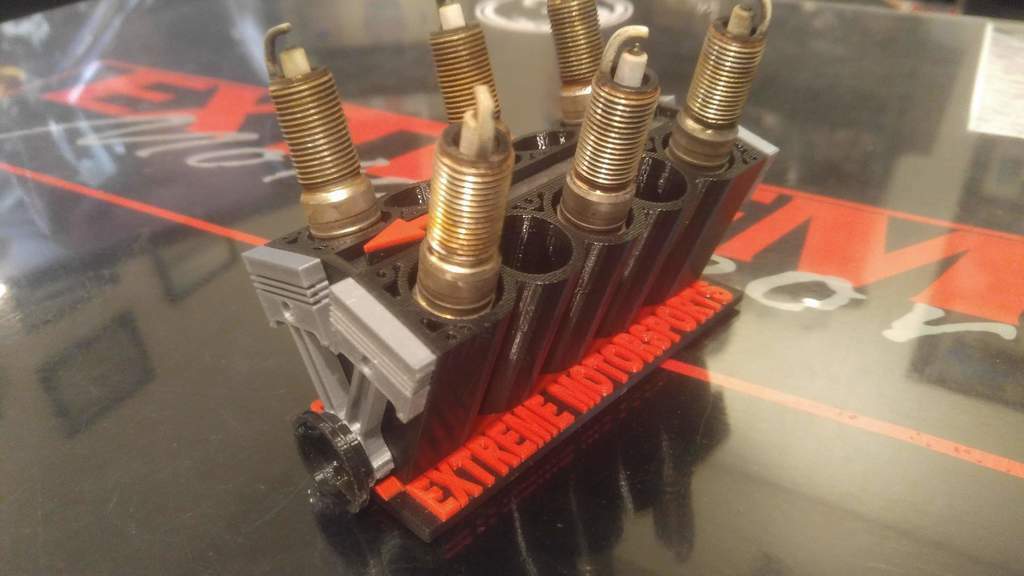 Free 3D file Spark Plug Holder 🔌・3D printer model to download・Cults