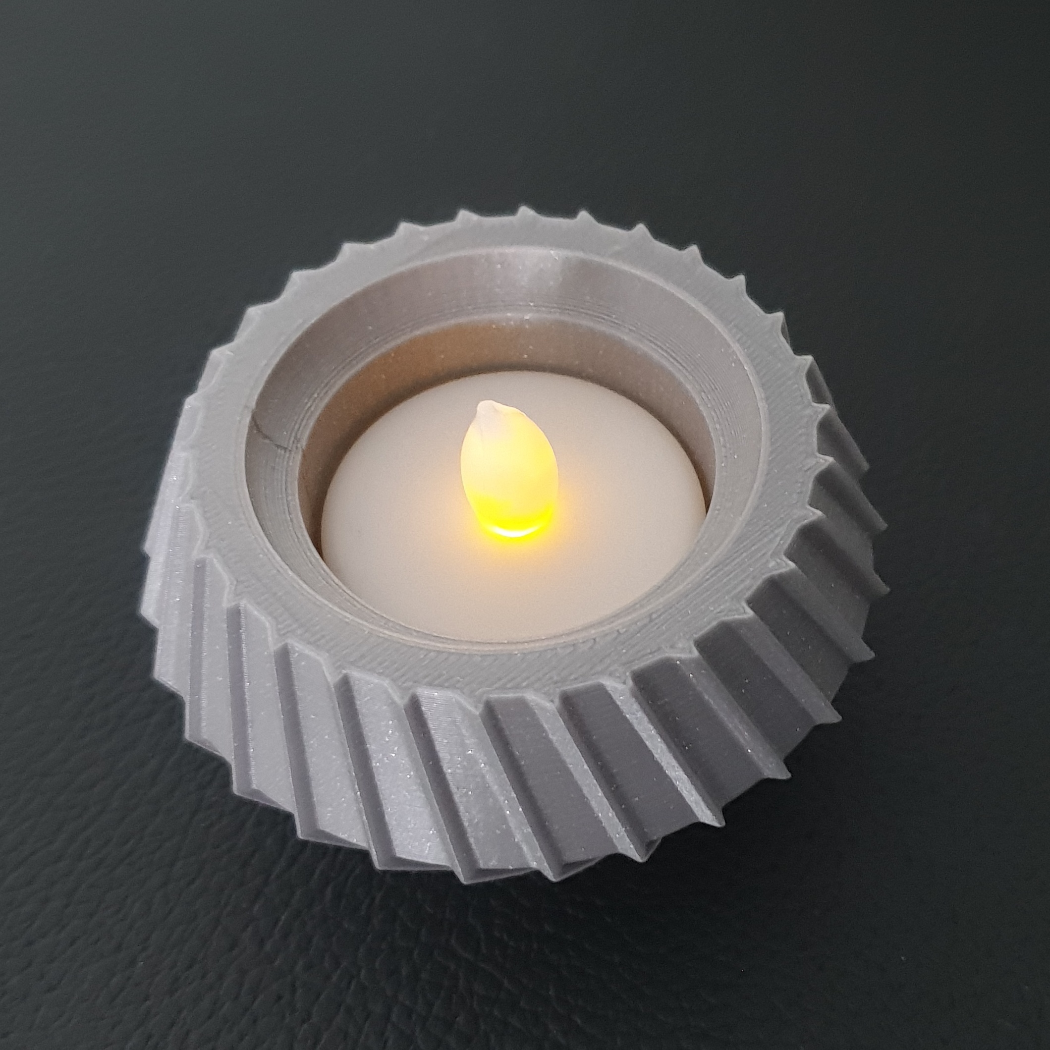 STL file Thin Turbine Tealight Holder, Slimprint 🪞・3D printable model ...