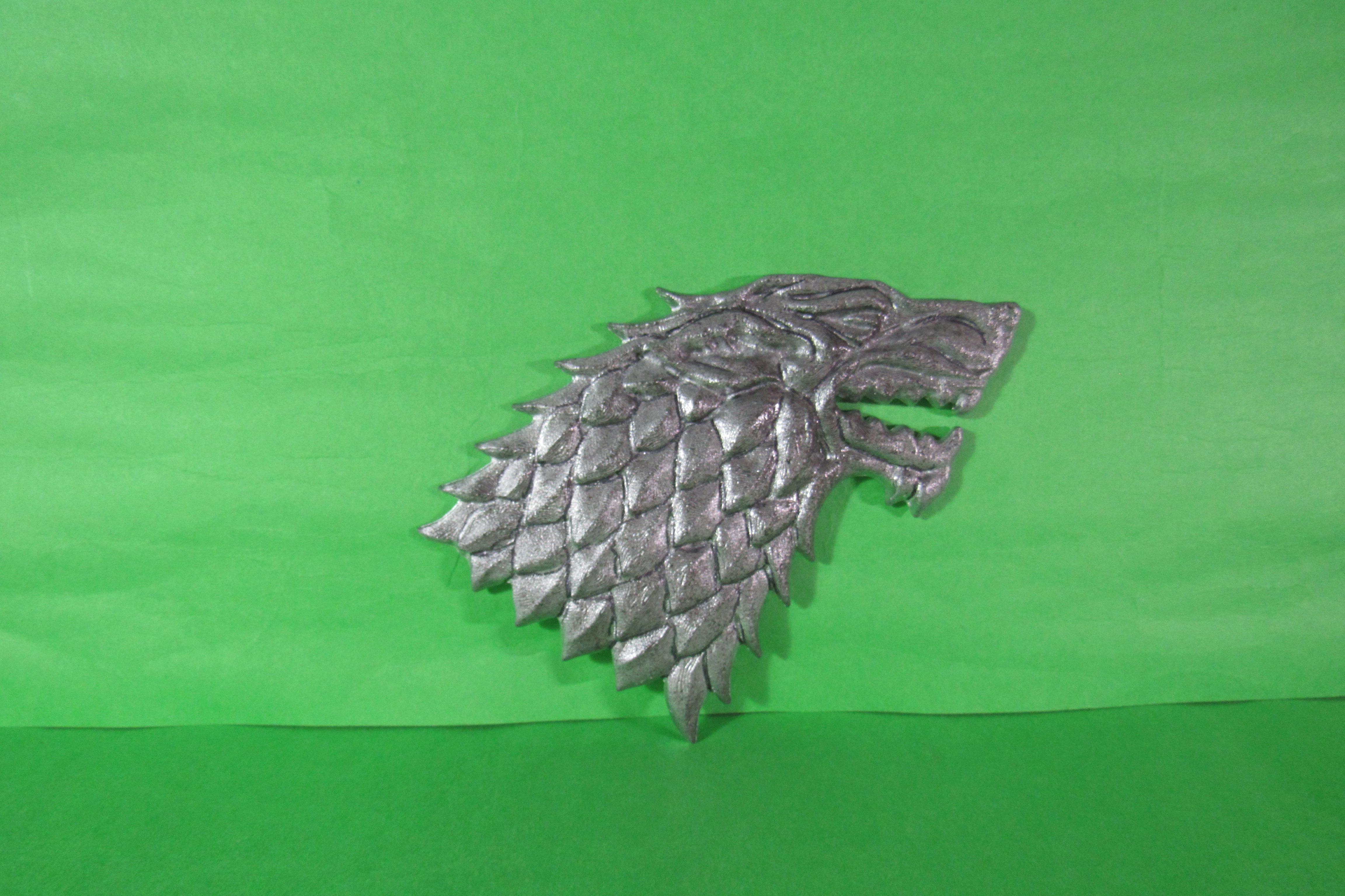 STL file Stark wolf for wall・Model to download and 3D print・Cults