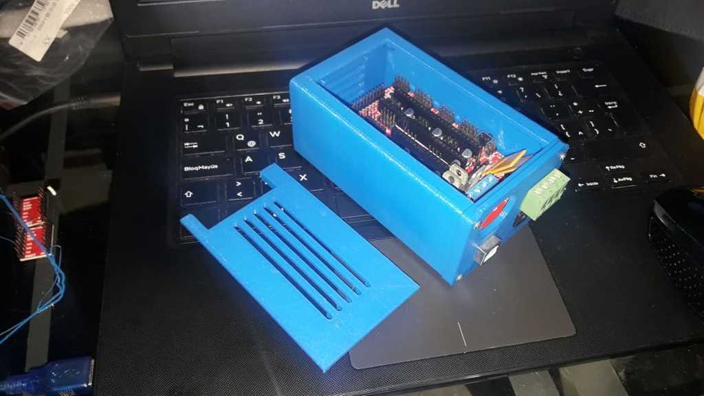 Free 3D file Case for Ramp 1.4 and Mega 2560 (Case for Ramps 1.4 and