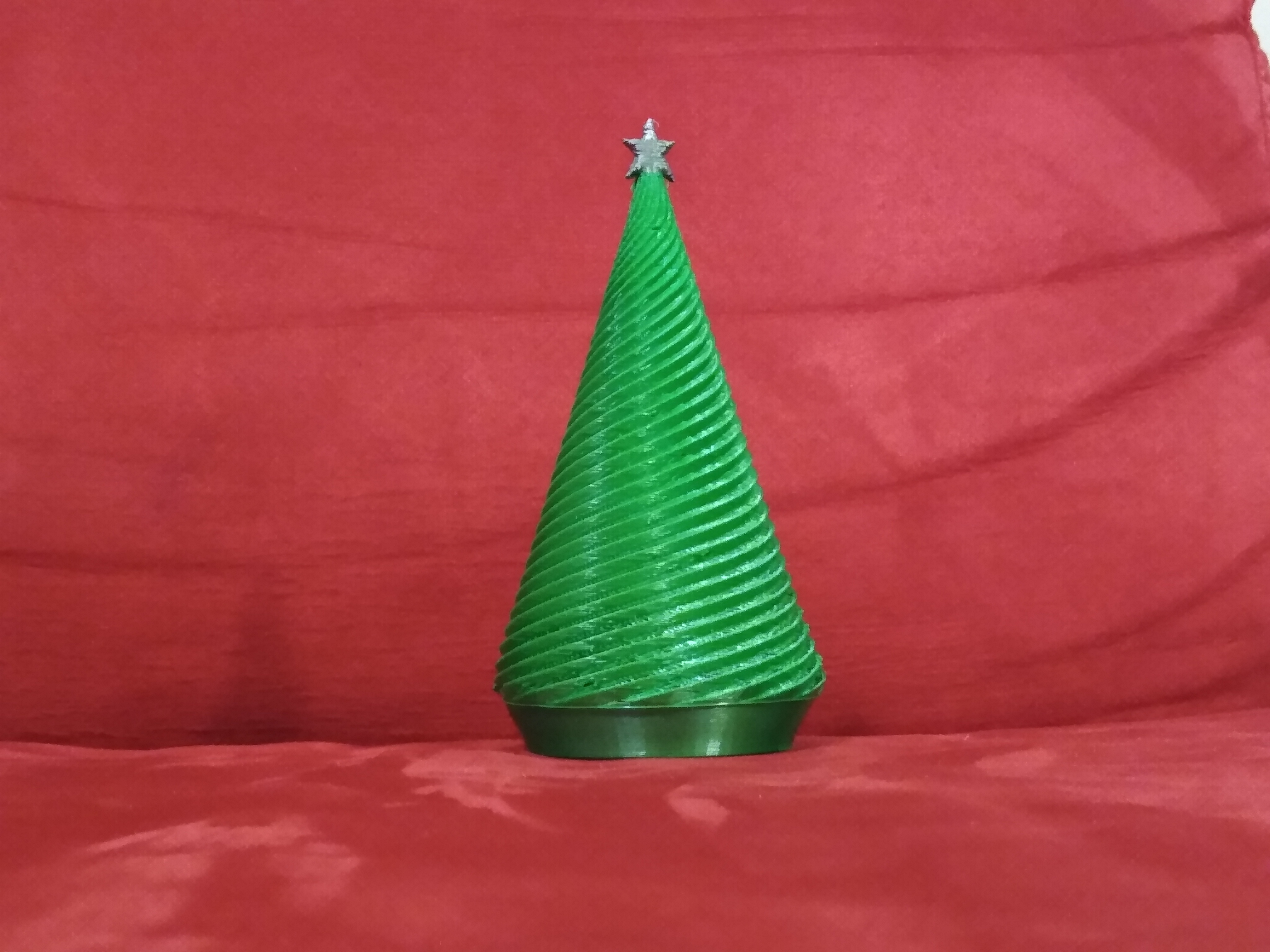 Free STL File Christmas Tree Template To Download And 3D Print Cults
