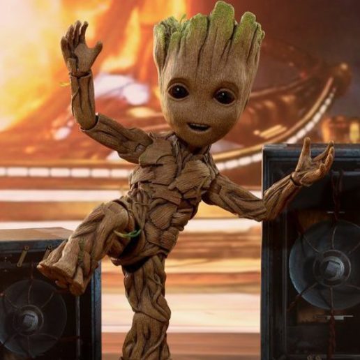 articulated and static groot