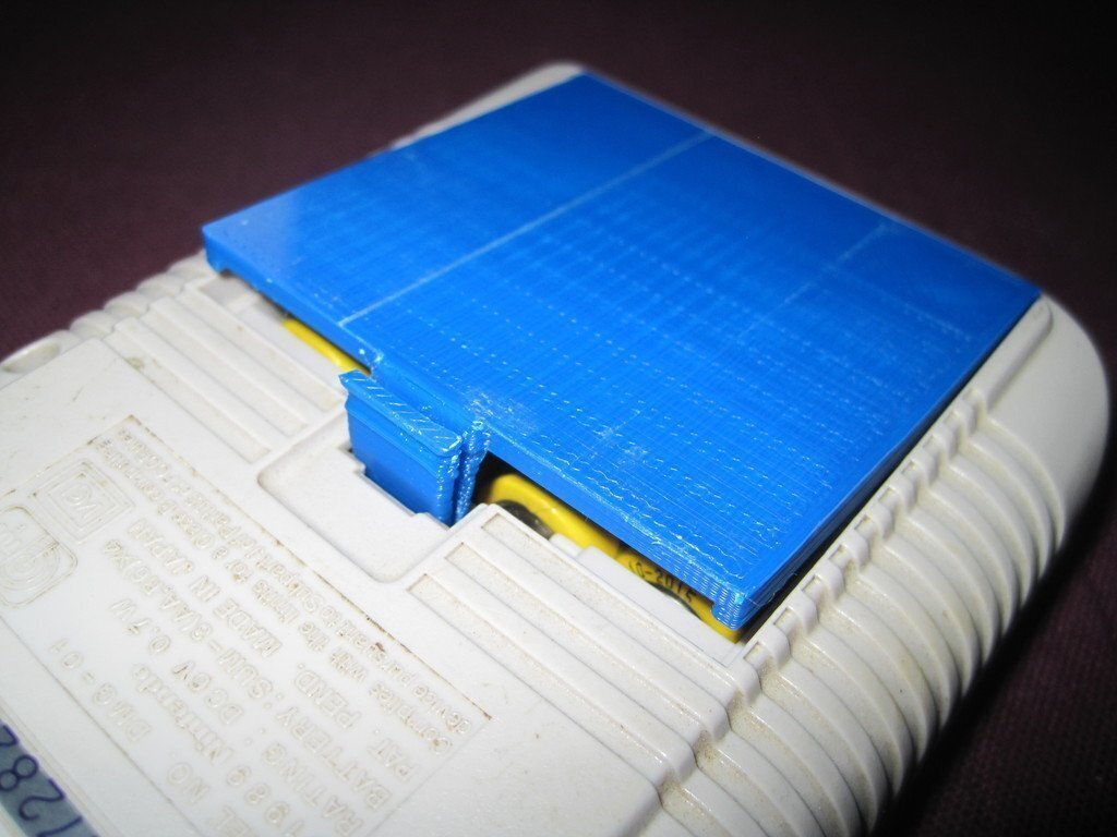 Free STL file Nintendo GameBoy battery cover・3D printing idea to