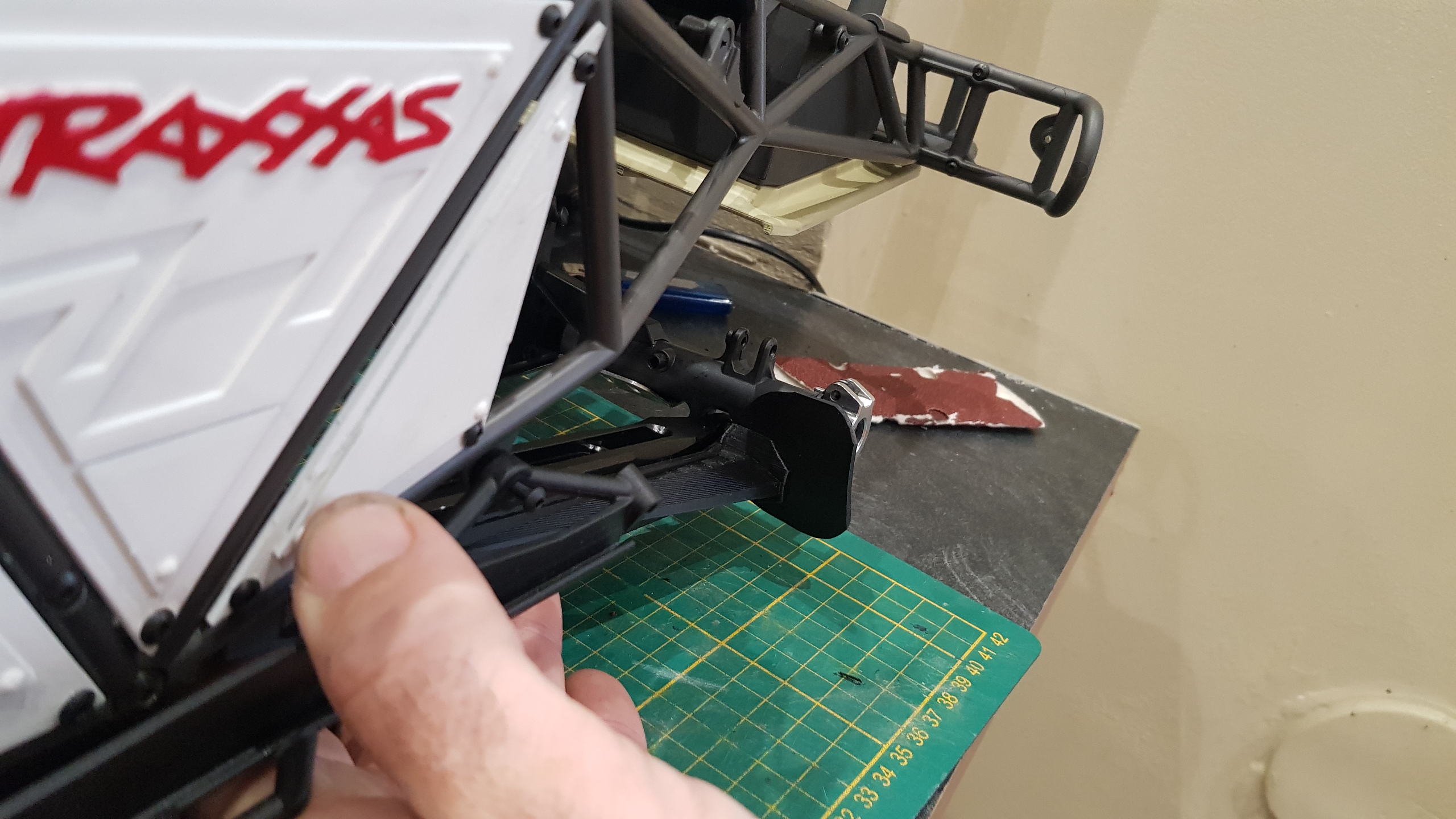 STL file traxxas udr rear arm and bib protection kit 💪・3D printer model