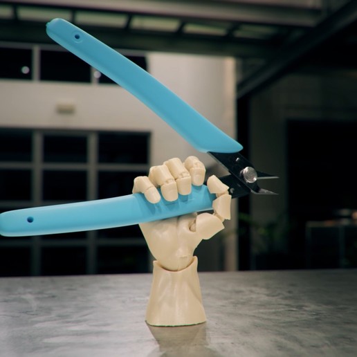 Download STL file Articulated Poseable Hand • 3D printing template ・ Cults