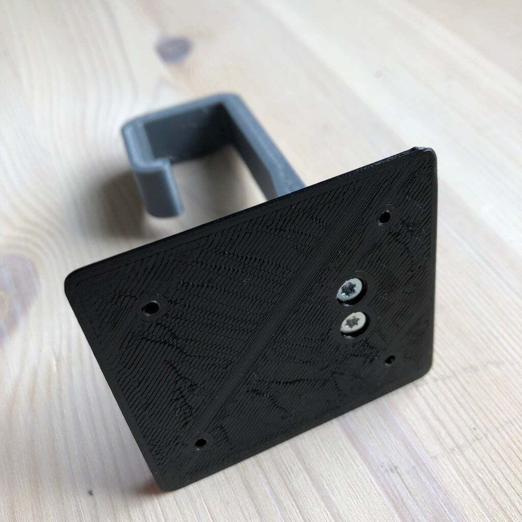 free-stl-file-volvo-v40-trunk-hook-3d-printing-idea-to-download-cults