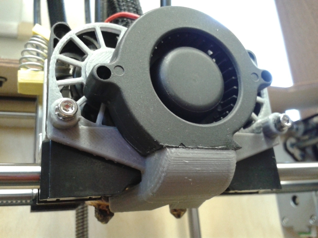 Free 3D file Replicator 1 centrifugal cooling fan and fan guard・3D ...