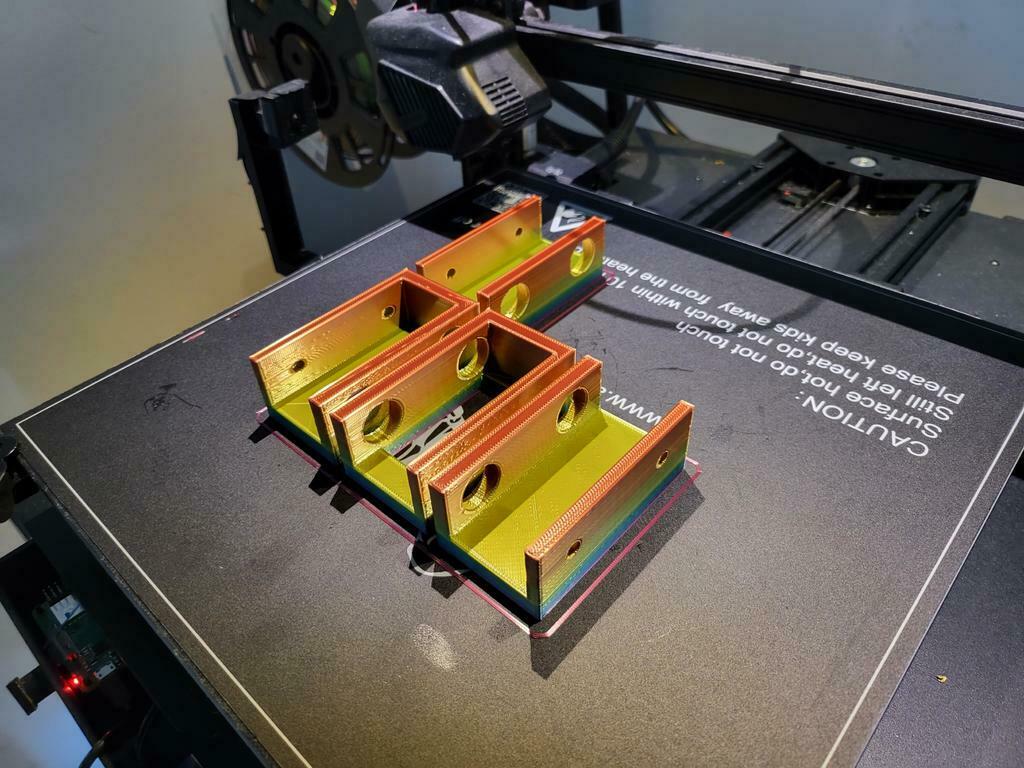 Free 3D file Under Desk Laptop Mount 💻・Object to download and to 3D