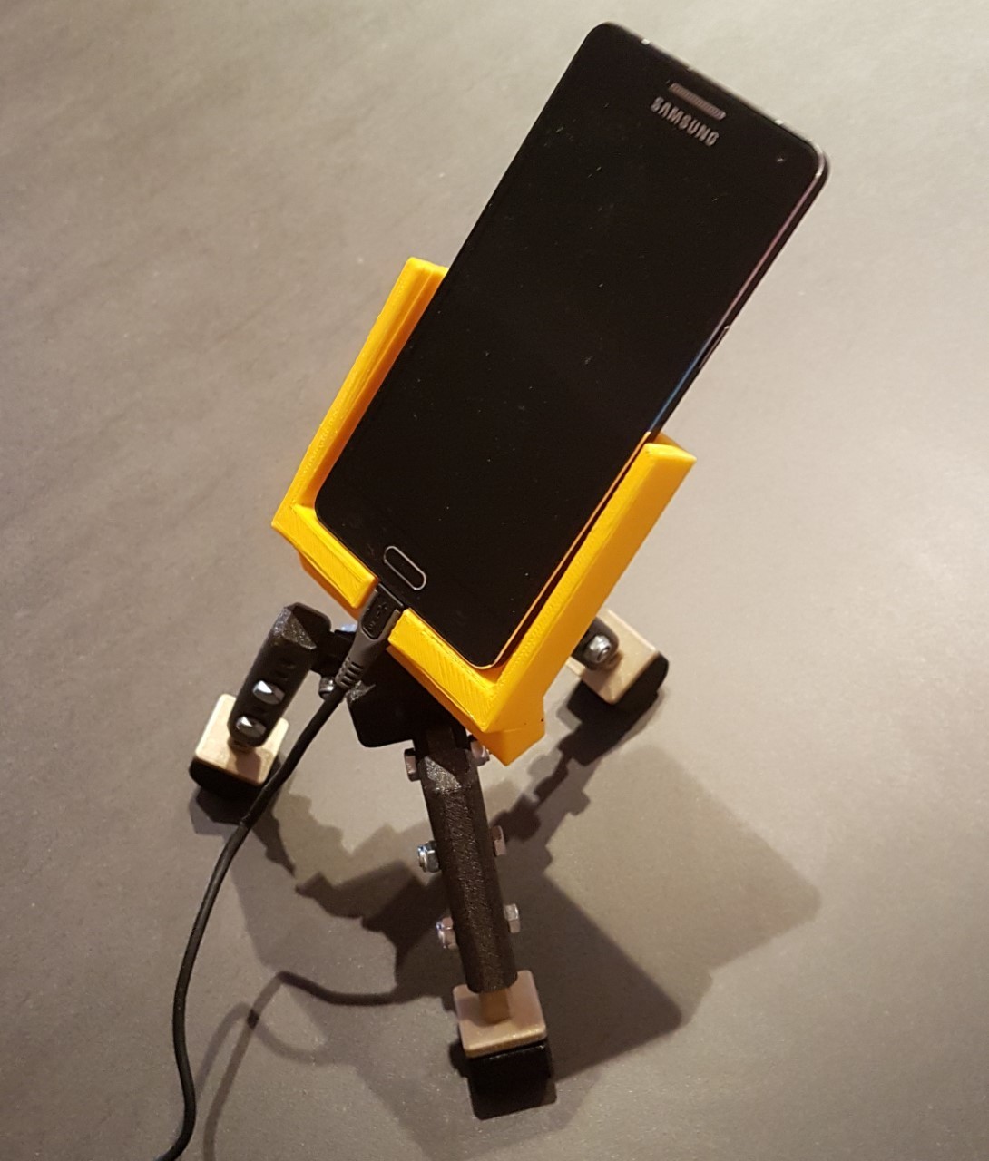 Free 3D file Tripod・Template to download and 3D print・Cults