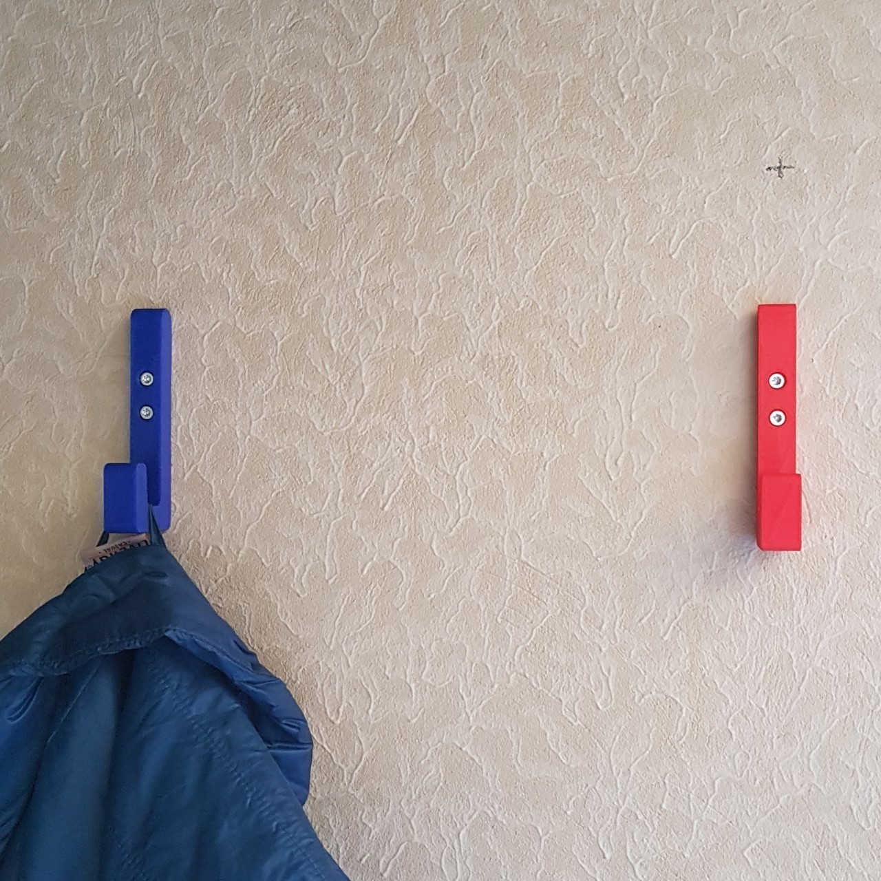 Free STL file Wall-mounted coat rack・3D printing model to download・Cults