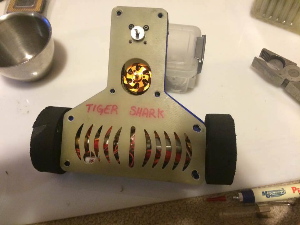 Archivo 3D gratis Antweight Horizontal Bar Spinner - Tiger Shark V3 ...