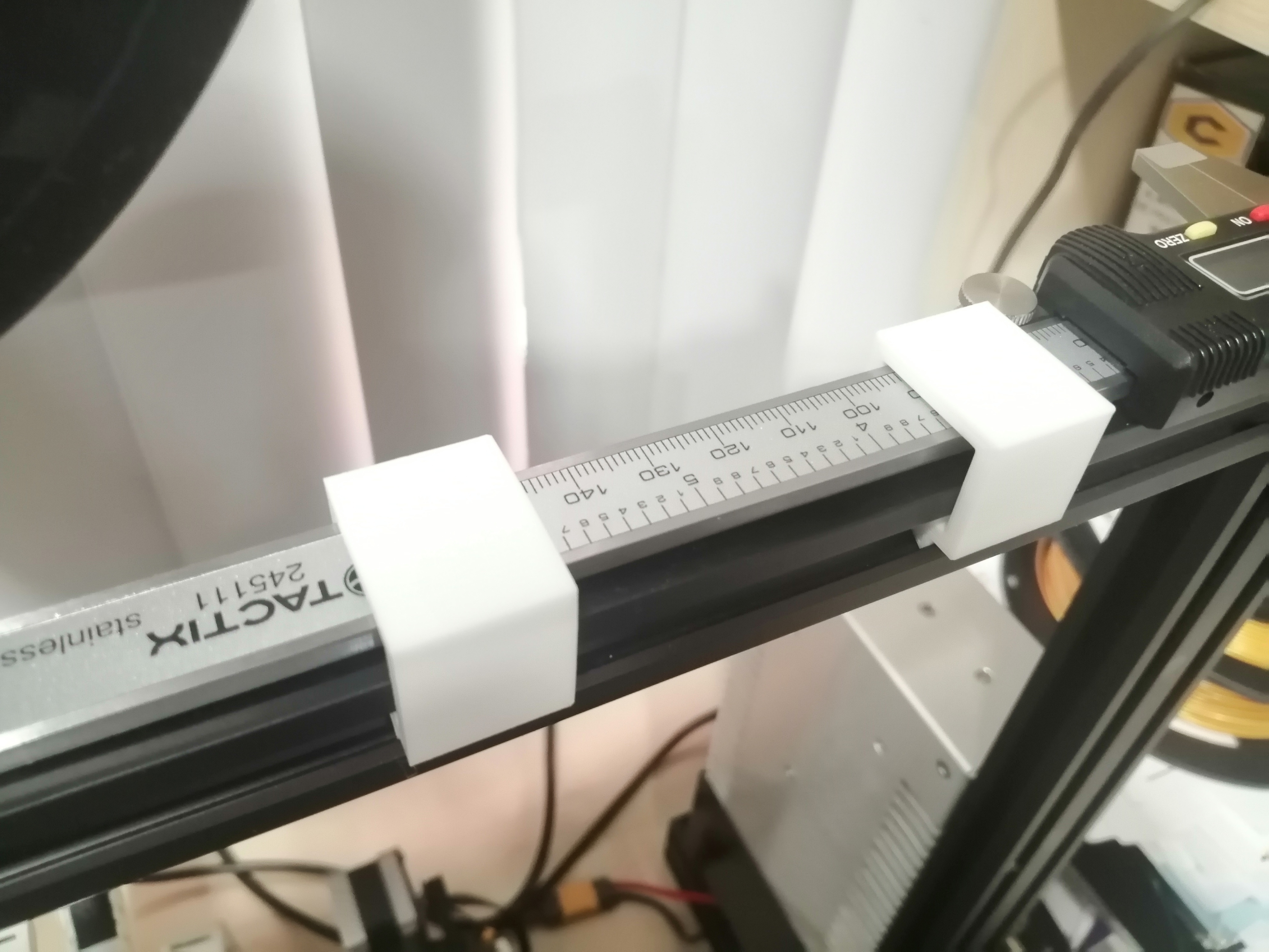 Free STL file caliper holder・Template to download and 3D print・Cults