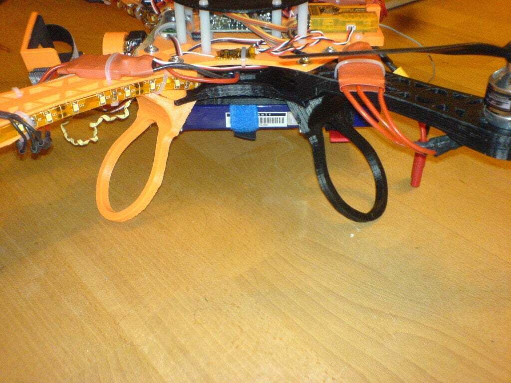 Free STL file Flexible Landing Gear for Quadcopter "Crossfire" Version ...