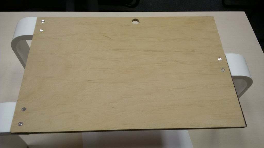 Archivo STL gratis surface pro 4 stand_V3・Modelo de impresión 3D para ...