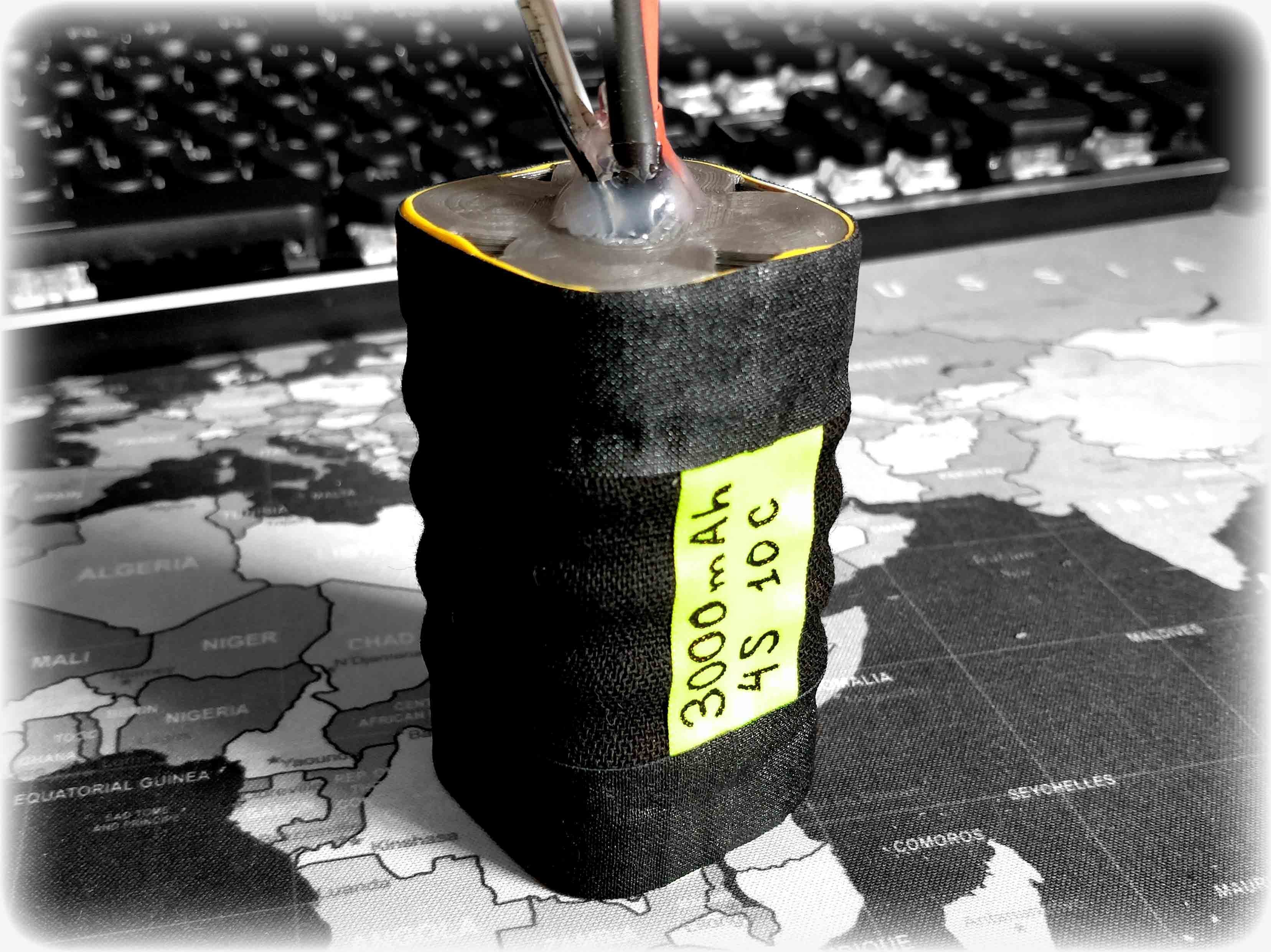 Free STL file 4S 18650 Li-Ion Battery Pack 🔋・3D printer design to ...