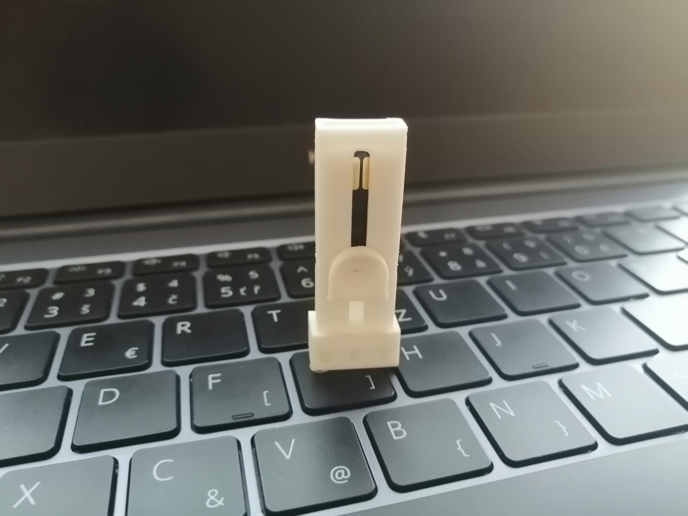 Free 3D file Flash drive case・3D printer design to download・Cults