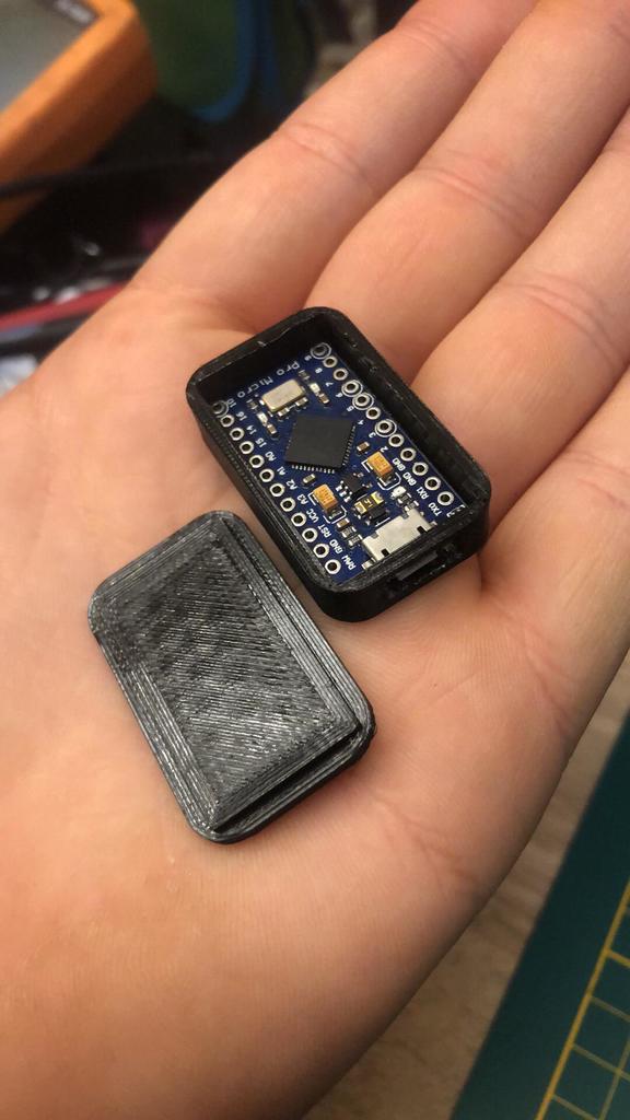 Free STL file Arduino Pro Micro Case 🔧・3D printing idea to download・Cults