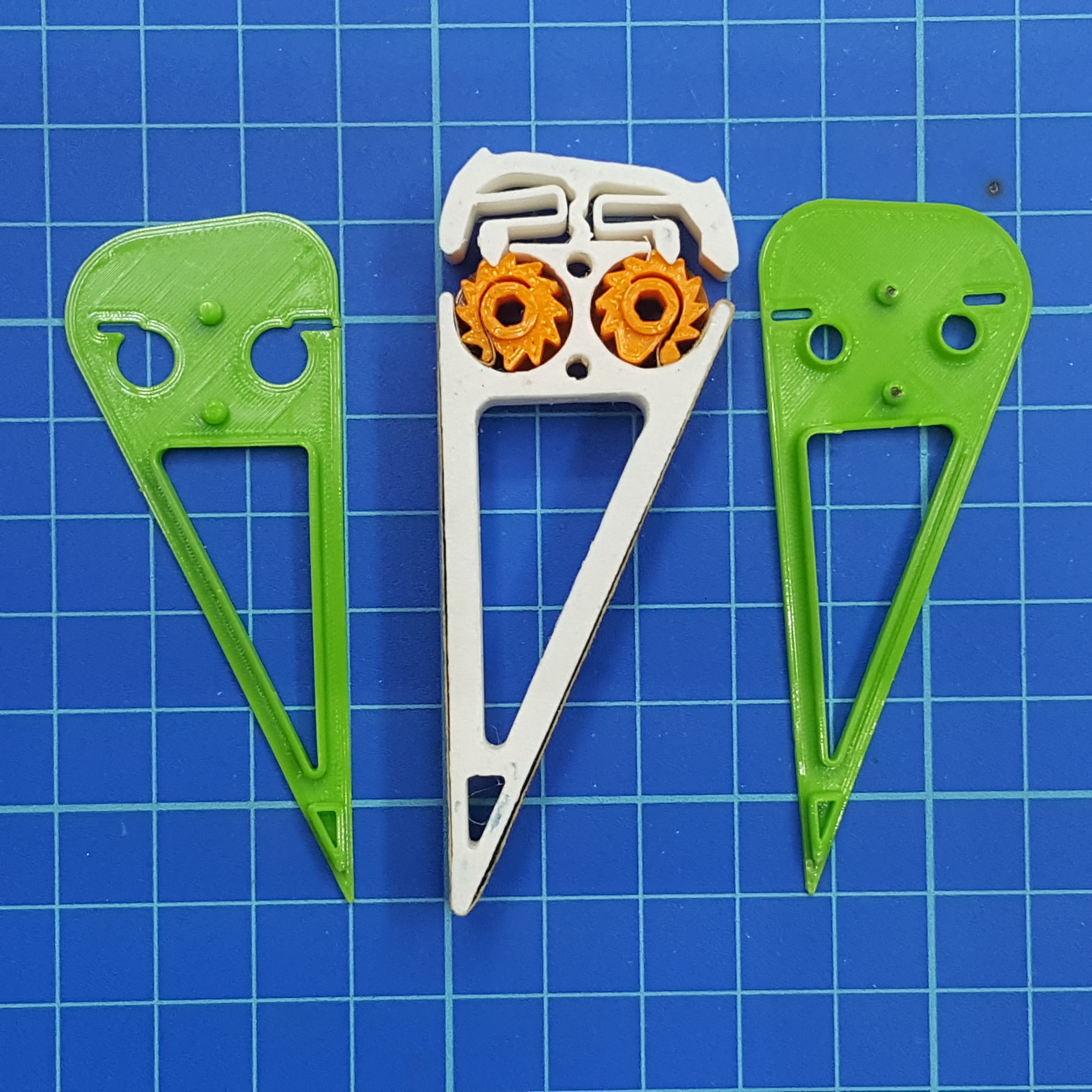 STL file KIT Sanding stick with ratchet lock + case・3D printer design to download・Cults