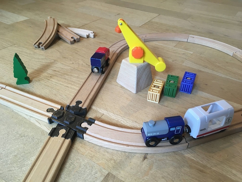 Free STL file Wooden train track 4 ways rotary intersection・3D print ...