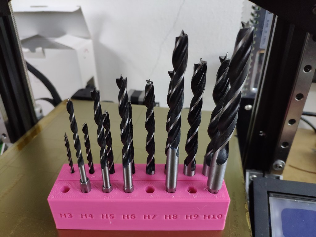 Free 3D file Hex Shank Bit Holder Parametric 🔧・3D printing template