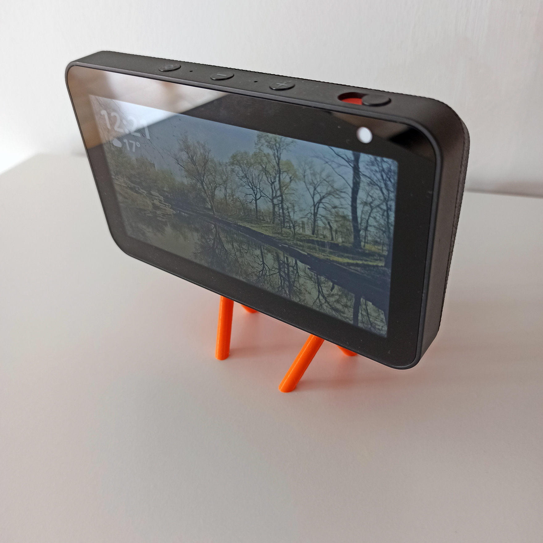 STL file Echo Show 5 Stand: 3 Positions 🏠・3D print design to download・Cults