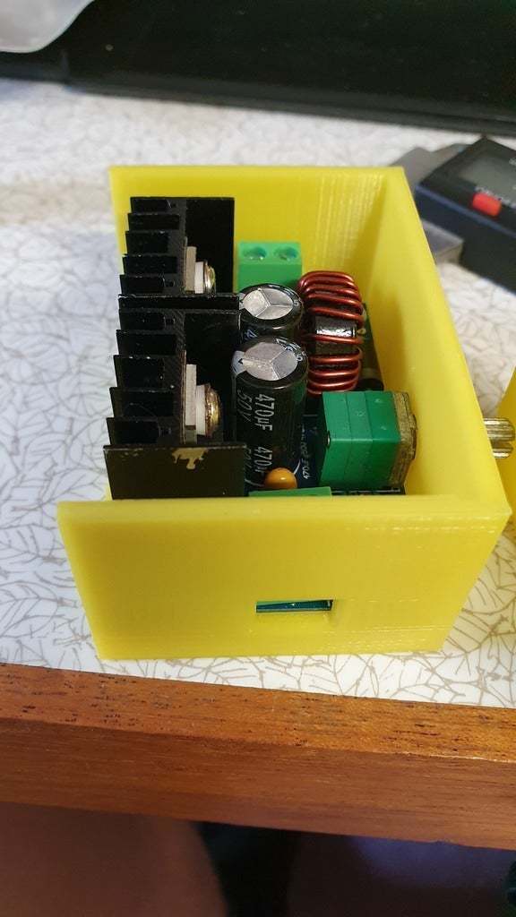 Download free STL file High Current Buck Converter case with fan • 3D