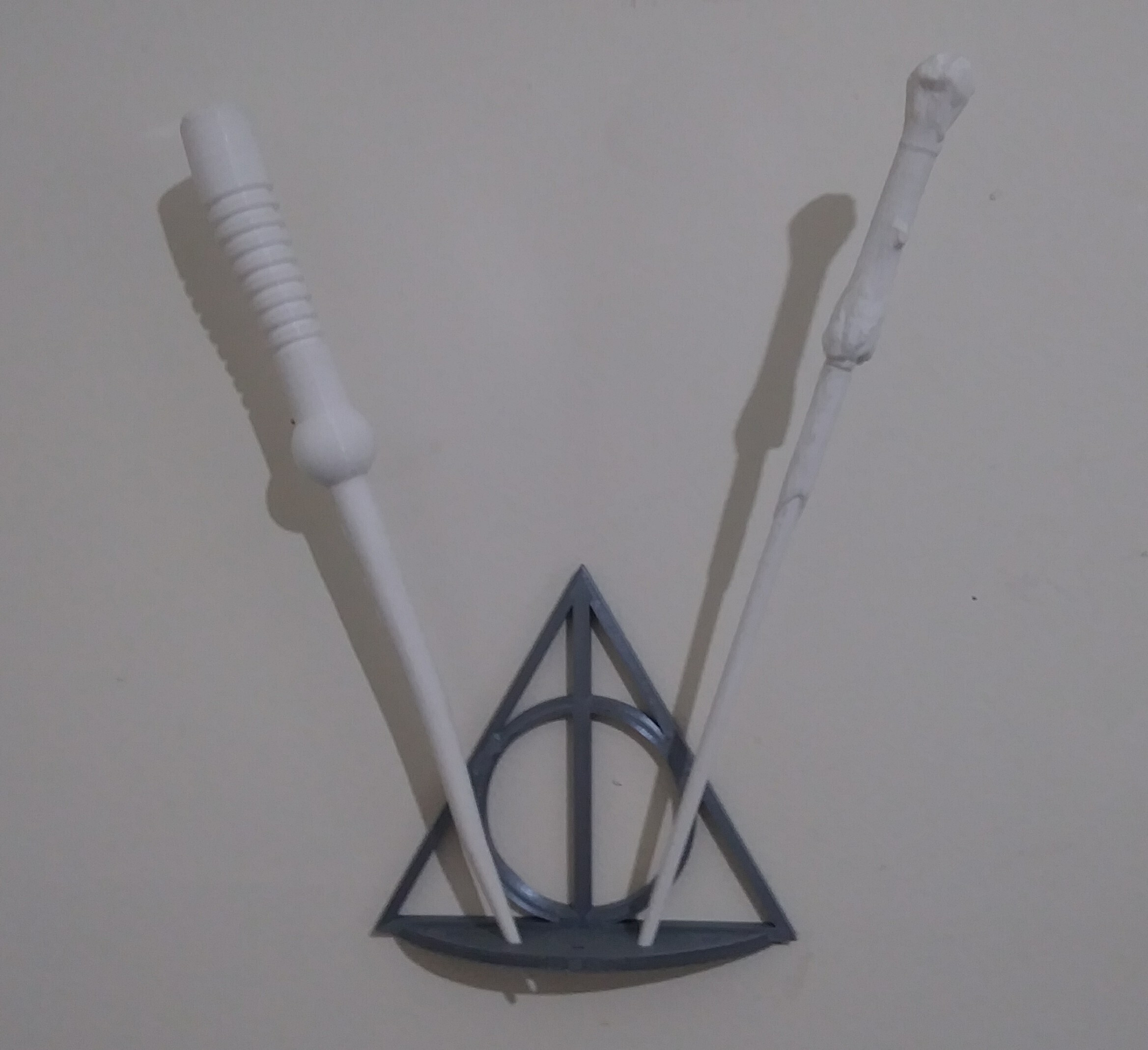 Free STL file Harry Potter Wall-Mounted 5-Wand Holder・3D printable ...