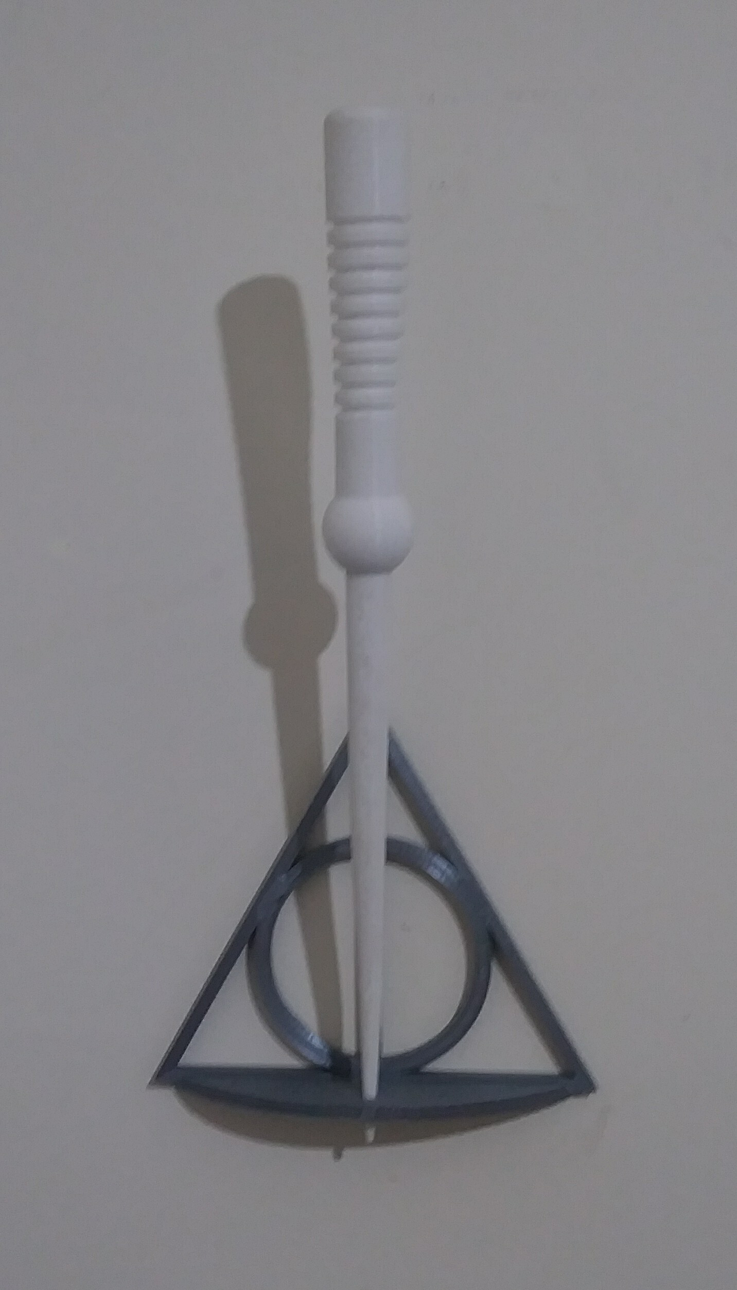 Free STL file Harry Potter Wall-Mounted 5-Wand Holder・3D printable ...