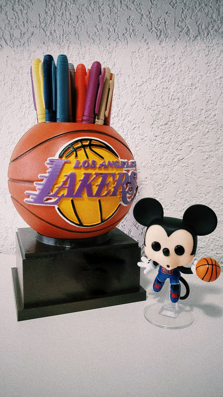 OBJ file LA LAKERS BASKETBALL・3D print model to download・Cults