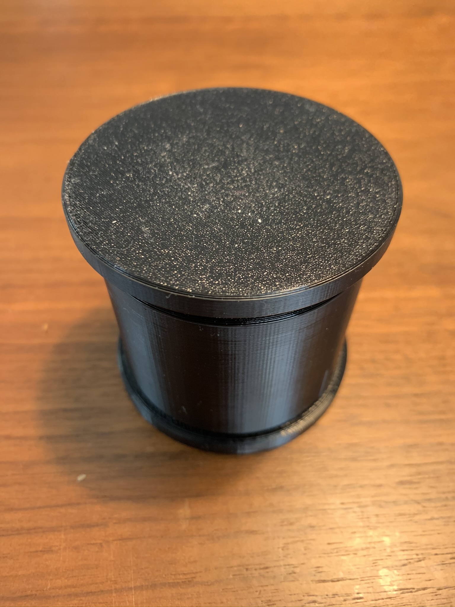 Free STL file Single bath bomb mold 2.75" 🛀・Model to download and 3D