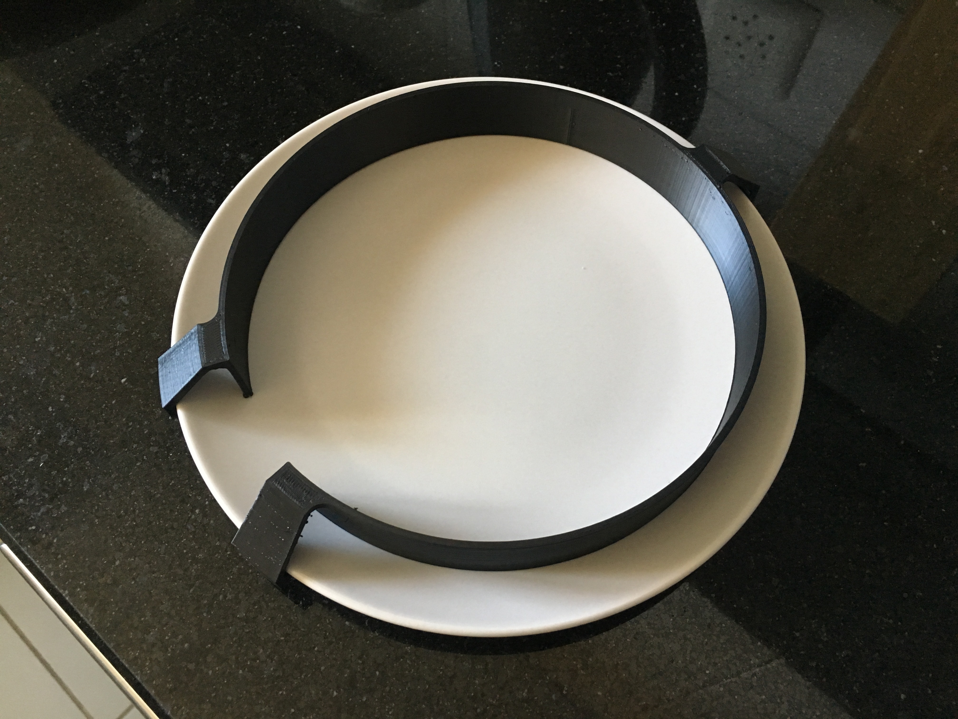 Free STL file Plate Guard Eating Aid・3D print object to download・Cults