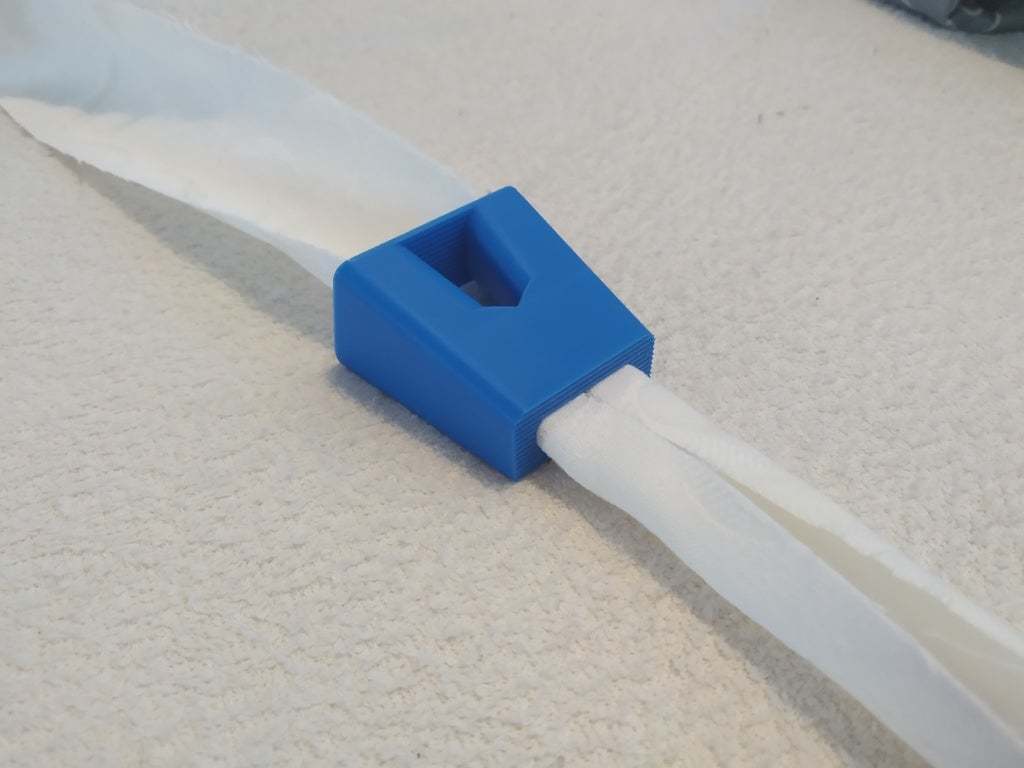 Free STL file 4cm / 5cm Bias Tape Maker, zakladac prouzku・3D print ...