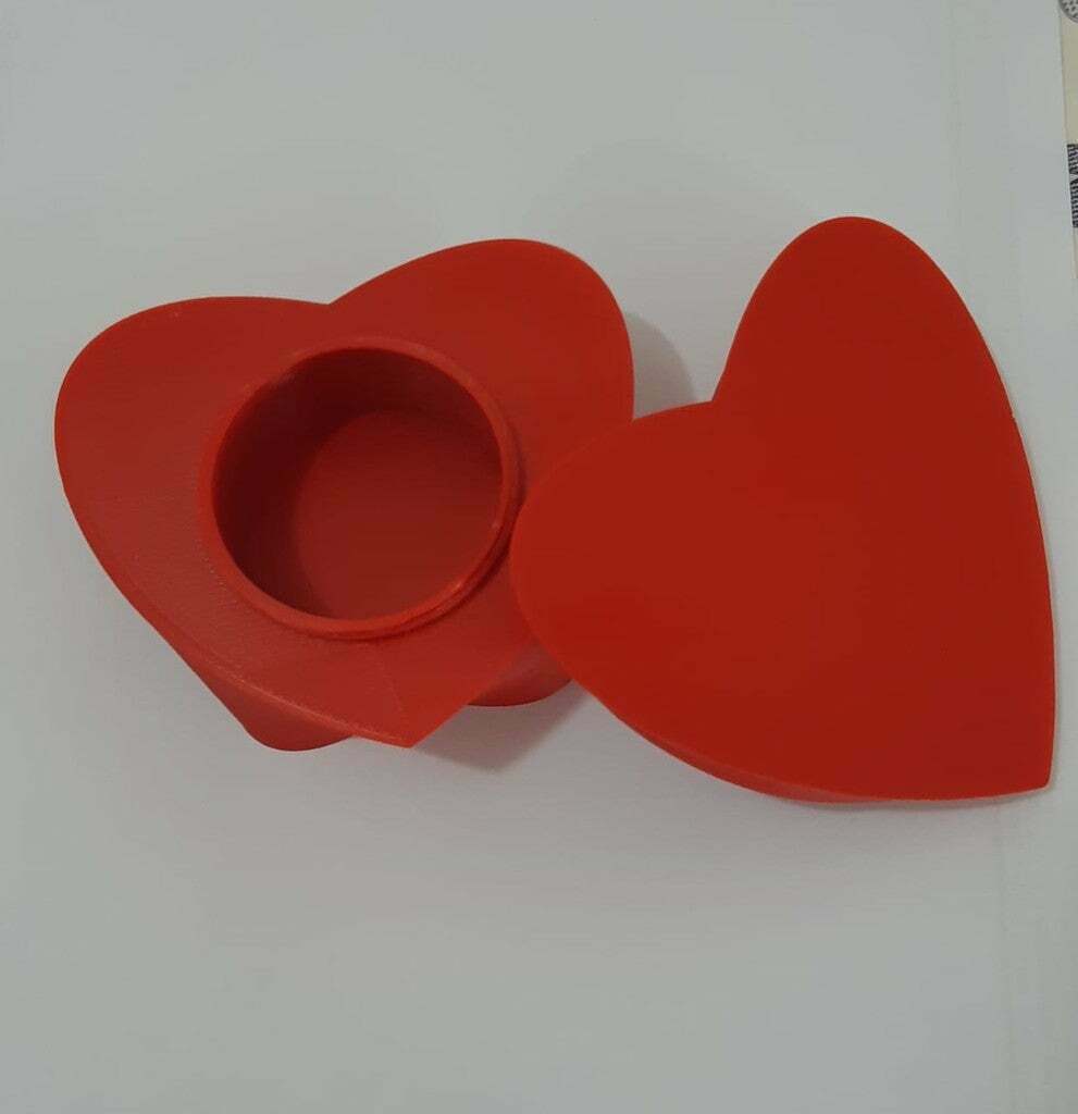 Free STL file Heart container box・3D print design to download・Cults