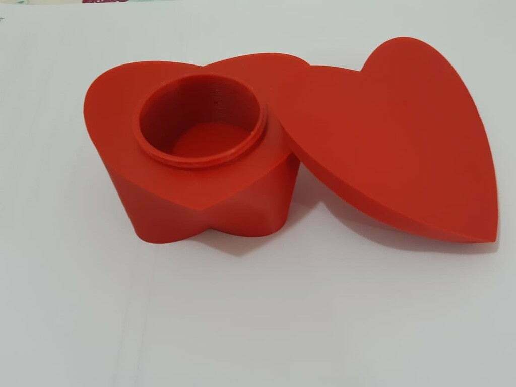 Free STL file Heart container box・3D print design to download・Cults