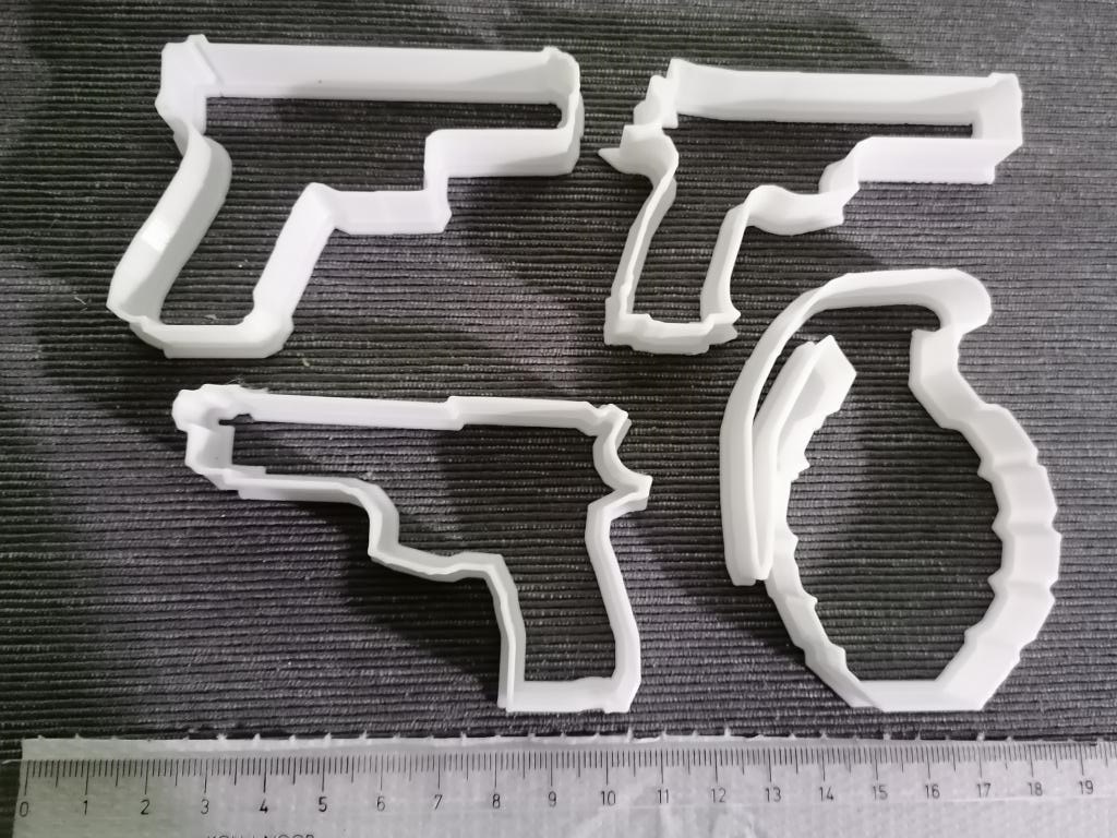 Free STL file GUN THEME COOKIE CUTTER SET・3D print design to download・Cults