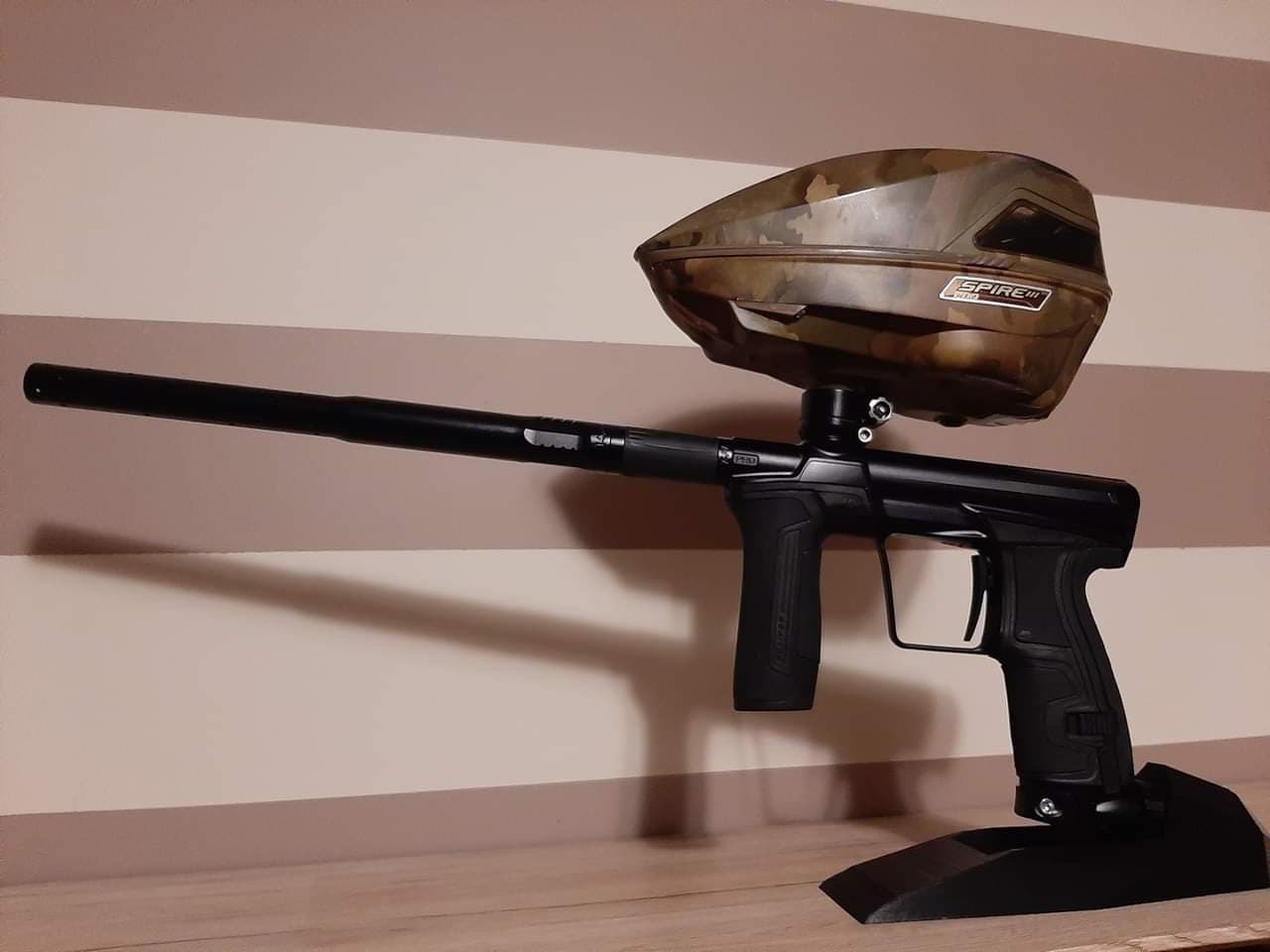 STLDatei Paintball marker stand・3DDruckerVorlage zum herunterladen・Cults